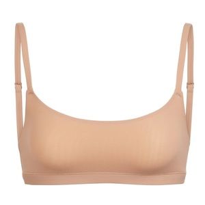 Skims Fits Everybody Scoop Neck Bra Size S